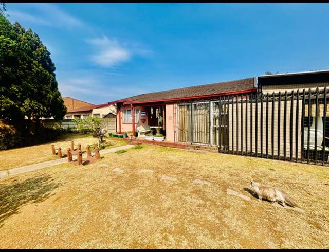 3 BEDROOM HOUSE FOR SALE IN VANDERBIJLPARK CW 3